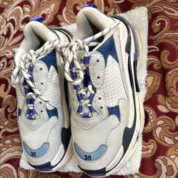 Balenciaga Sneakers women - Picture 8 of 8